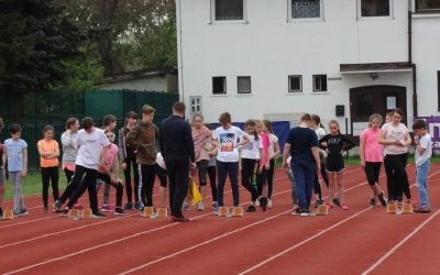 Športni dan atletika dvoboj in troboj