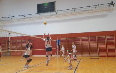 Občinsko in področno prvenstvo v mali odbojki za učenke