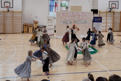 Nastop folklorne skupine